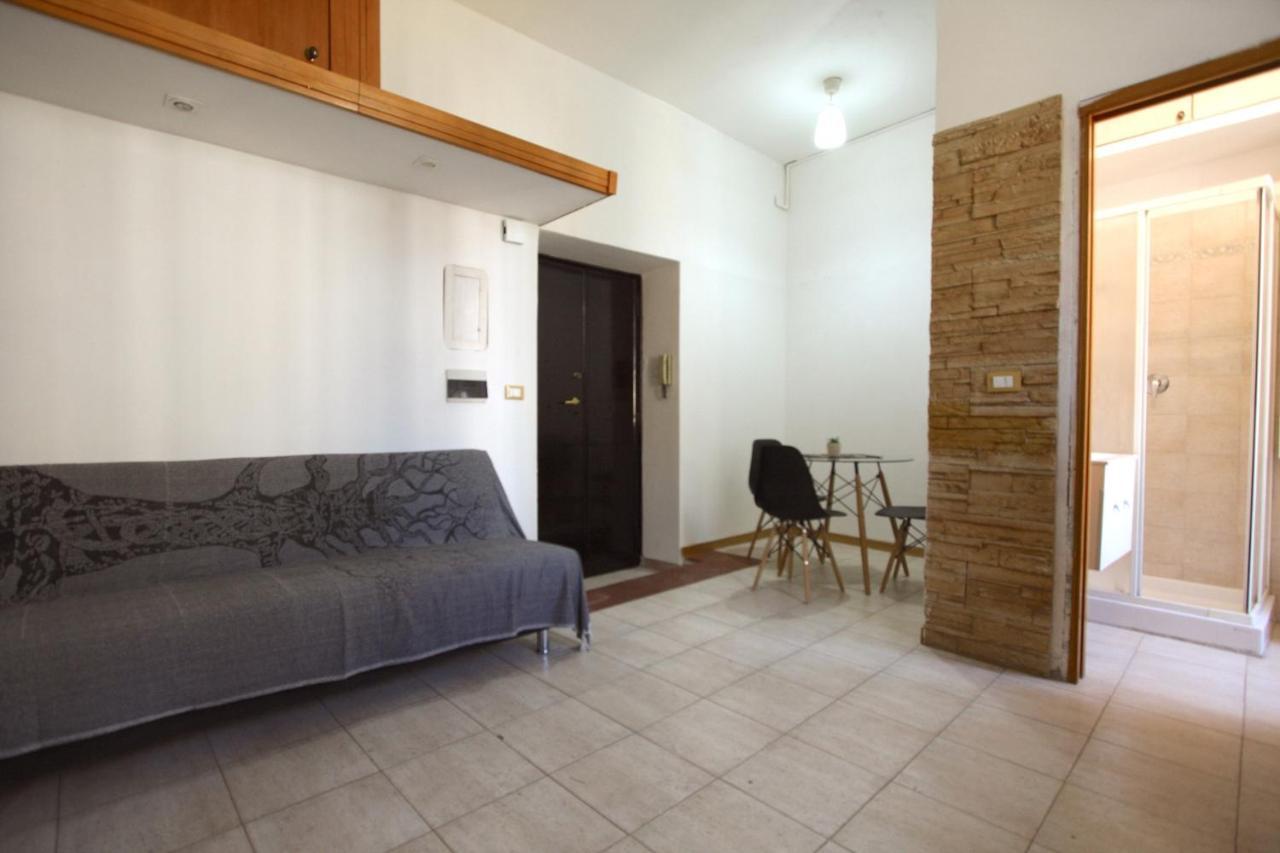 San Giovanni Holiday House Apartment Roma Ngoại thất bức ảnh